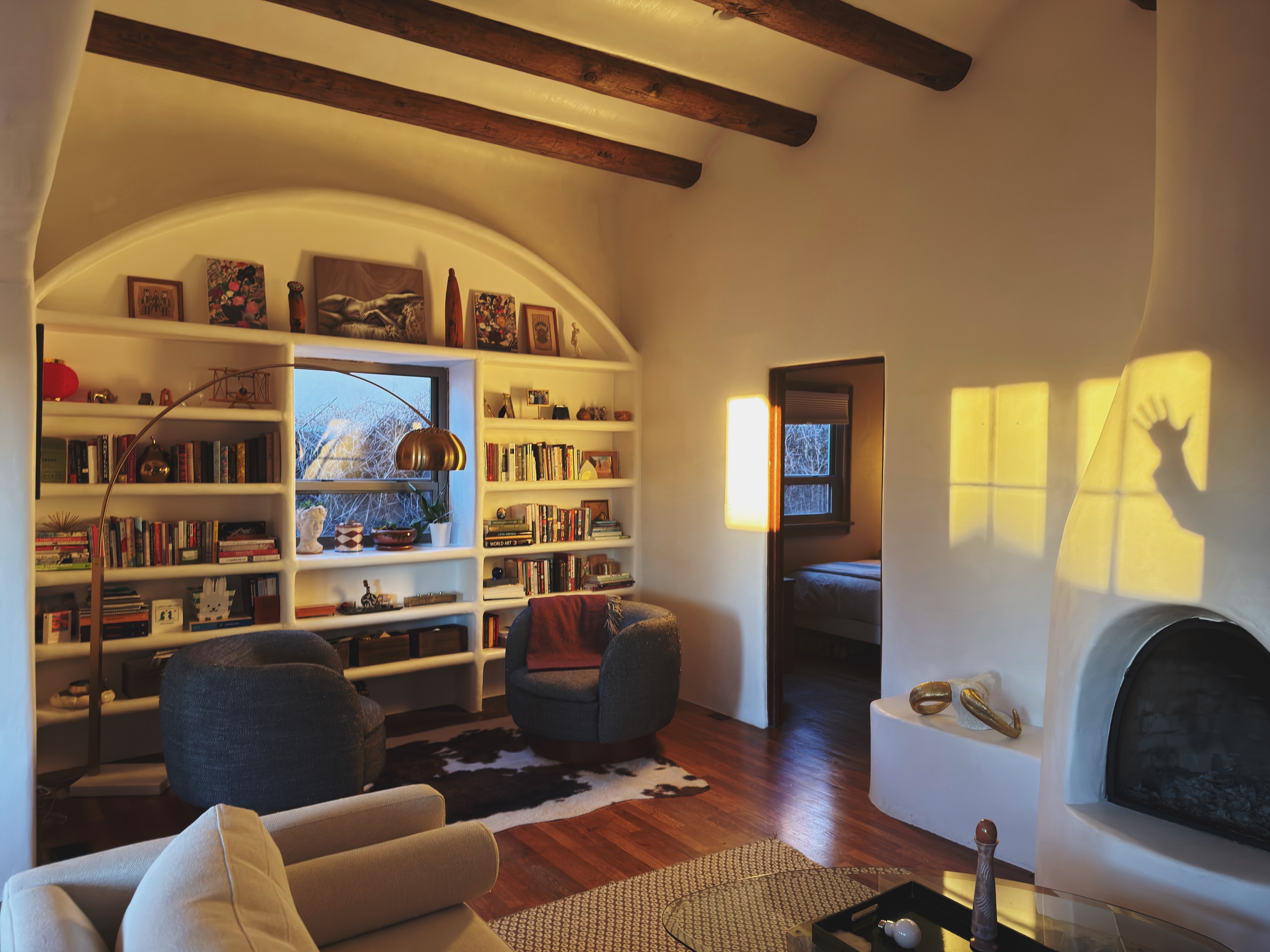 Warm living room with vigas